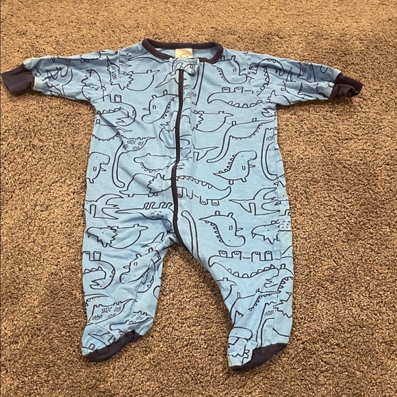 EUC Gerber 0-3m Blue Dinosaur print Footie pjs - Picture 1 of 2
